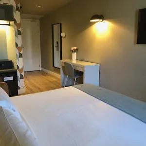 https://nuria.catalonia-hotels.com