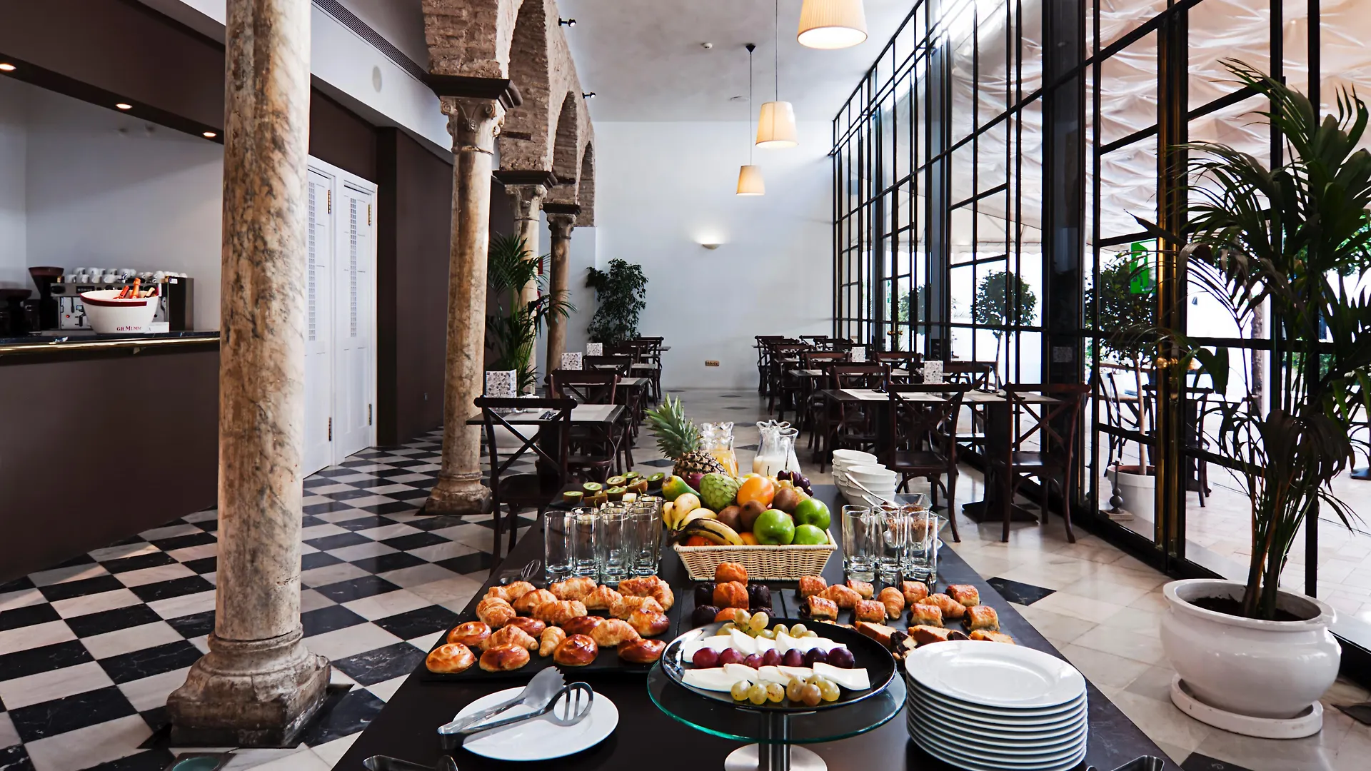 Los Seises Sevilla, A Tribute Portfolio Hotel